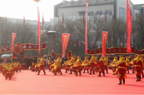 临汾公安交警：元宵佳节护平安