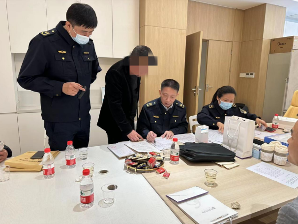 厦门湖里一家医疗美容机构使用过期医械被立案调查