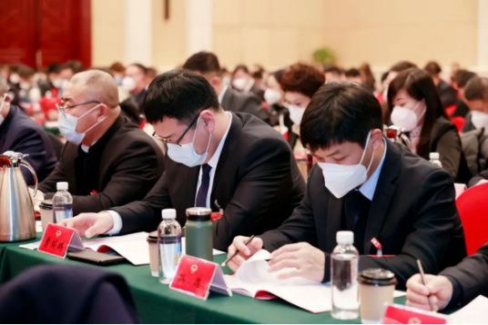 政协太原市万柏林区第六届委员会第三次会议预备会议召开153.png