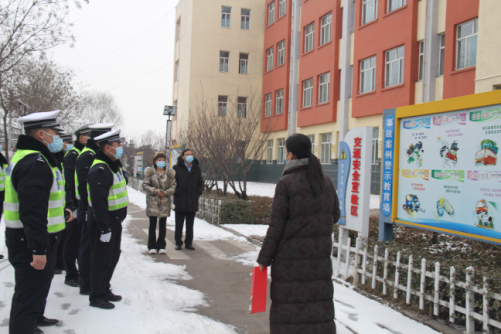 山西介休公安交警大队：深入学校开展交通安全宣传482.png