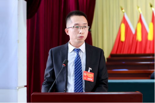 【聚焦两会】太原古交：带民声入两会 委员积极建言献策437.png