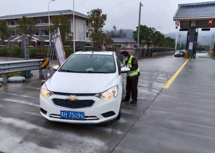 福建龙岩高速：高速暖心服务不因春运的结束而终止