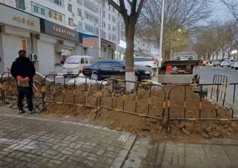 山西晋中：规范施工围挡 维护城市形象