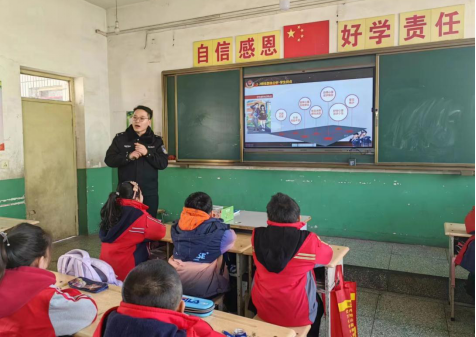 山西介休公安张兰所：开展防范电信网络诈骗宣讲活动