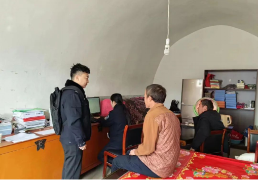 “大警务” 装入“小背包” ——临汾永和县公安局城关派出所着力打造“背包警务”新模式908.png