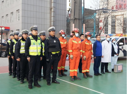 太原古交公安局交警大队组织开展“红蓝对抗”实战练兵活动