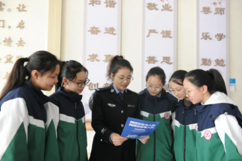 临汾：网络安全进校园 筑牢安全“防护网”