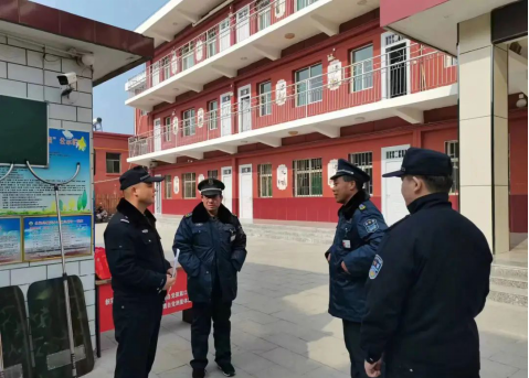 硬核护航!临汾永和县公安局开展“护校安园”行动657.png