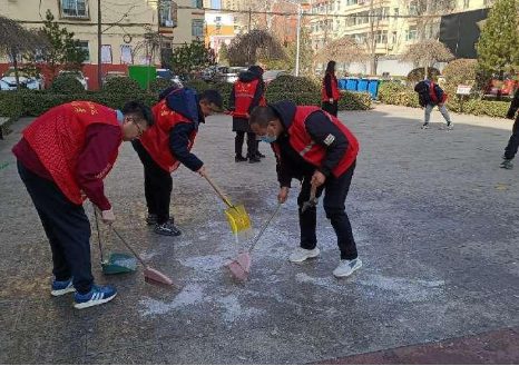 太原万柏林街道广泛开展学雷锋志愿服务活动
