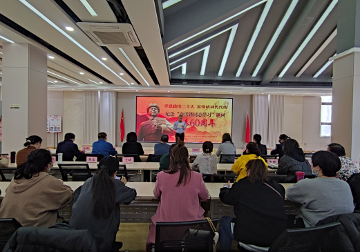 太原杏花岭区：学思践悟二十大 雷锋精神代代传