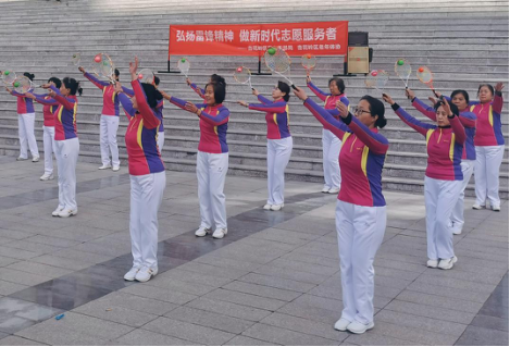 “撸起袖子加油干” 志愿精神永传承——太原杏花岭区委老干局开展弘扬雷锋精神宣传活