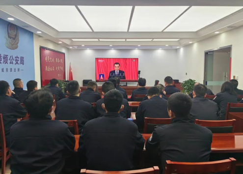 太原娄烦县公安局组织观看十四届全国人大第一次会议开幕盛况259.png