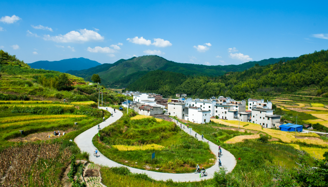 河南新乡：牧野镇纪委整合监督力防范“微腐败”