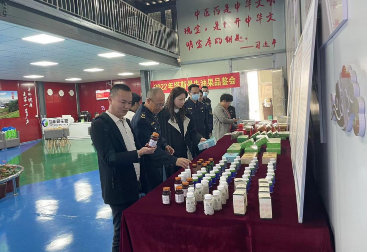 厦门翔安区市场监管局以“真服务”开社区“文明共建”新思路