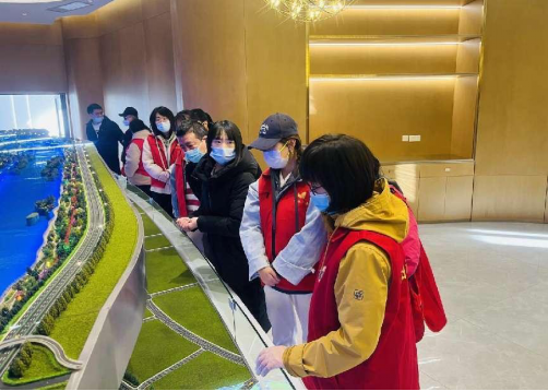 太原滨体社区开展“‘河’我一起  守护母亲河”活动