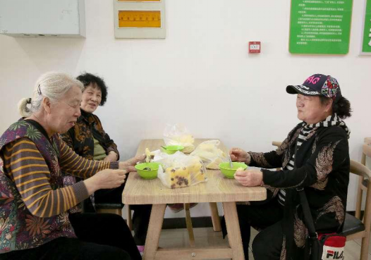 太原万柏林:党建+养老服务 实现家门口的享老513.png