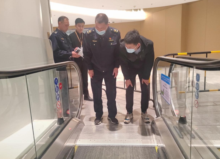  厦门思明市场监管局：送上多重“暖企”服务 助力新商业综合体顺利试营业