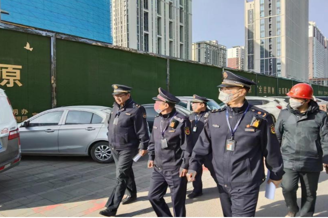 太原市城管执法队扎实开展创城督导工作