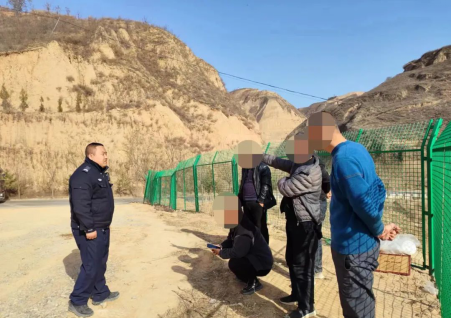 临汾永和公安倾力救助群众二三事513.png