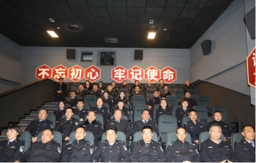 【弘扬英模精神】临汾霍州市公安局组织集中观看爱国教育片电影《布德之路》