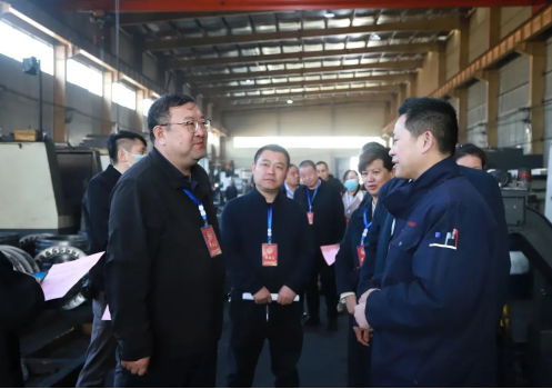 太原尖草坪区政协开展“百名委员入企入户助力优化营商环境和助推创建文明城市”视察调