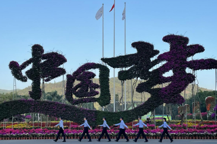 福建漳浦官浔派出所：海峡两岸花博会的别样“枫警”