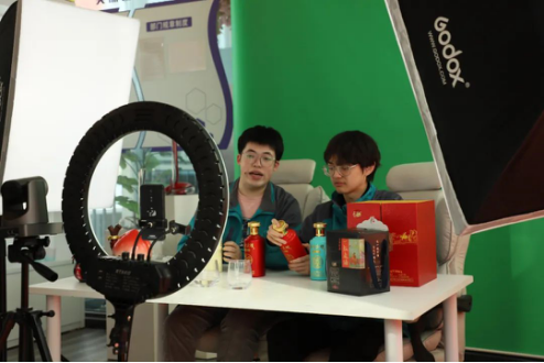 13太原小店区：创新人才培养模式 为全区职业教育高质量发展注入新动能3375.png