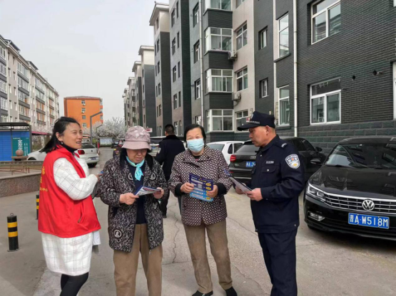28山西太谷公安：“五进”宣传入民心 普法工作出实效408.png