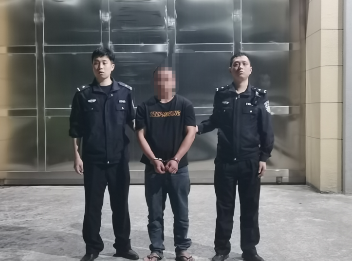 醉酒后寻衅滋事 打砸电动车被福建福安警方拘留