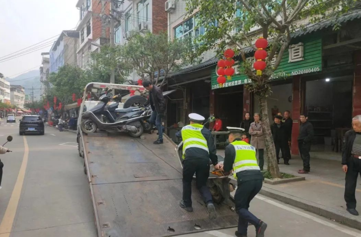 福建福安上白石派出所：“两队一室”助力创城工作初显成效