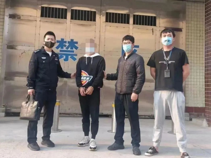 福建福安城南派出所两队一室合成作战添战果 成功抓获一名逃犯