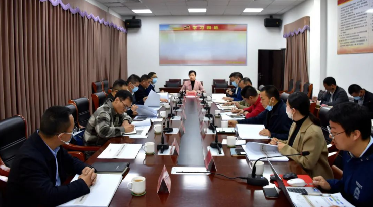 福建平和县委书记带队调研县城学校规划布局