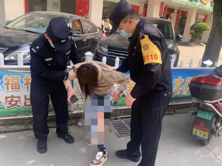 福建福安公安：暖心巡特警 真情暖民心