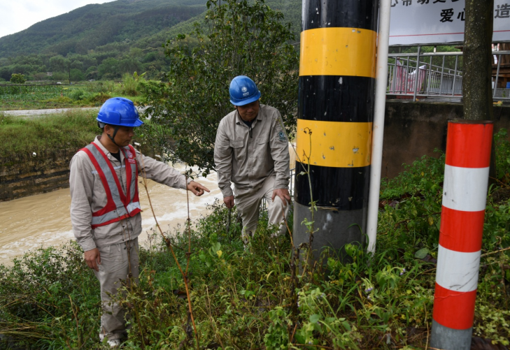福建云霄供电：积极应对强降雨 全力做好保供电