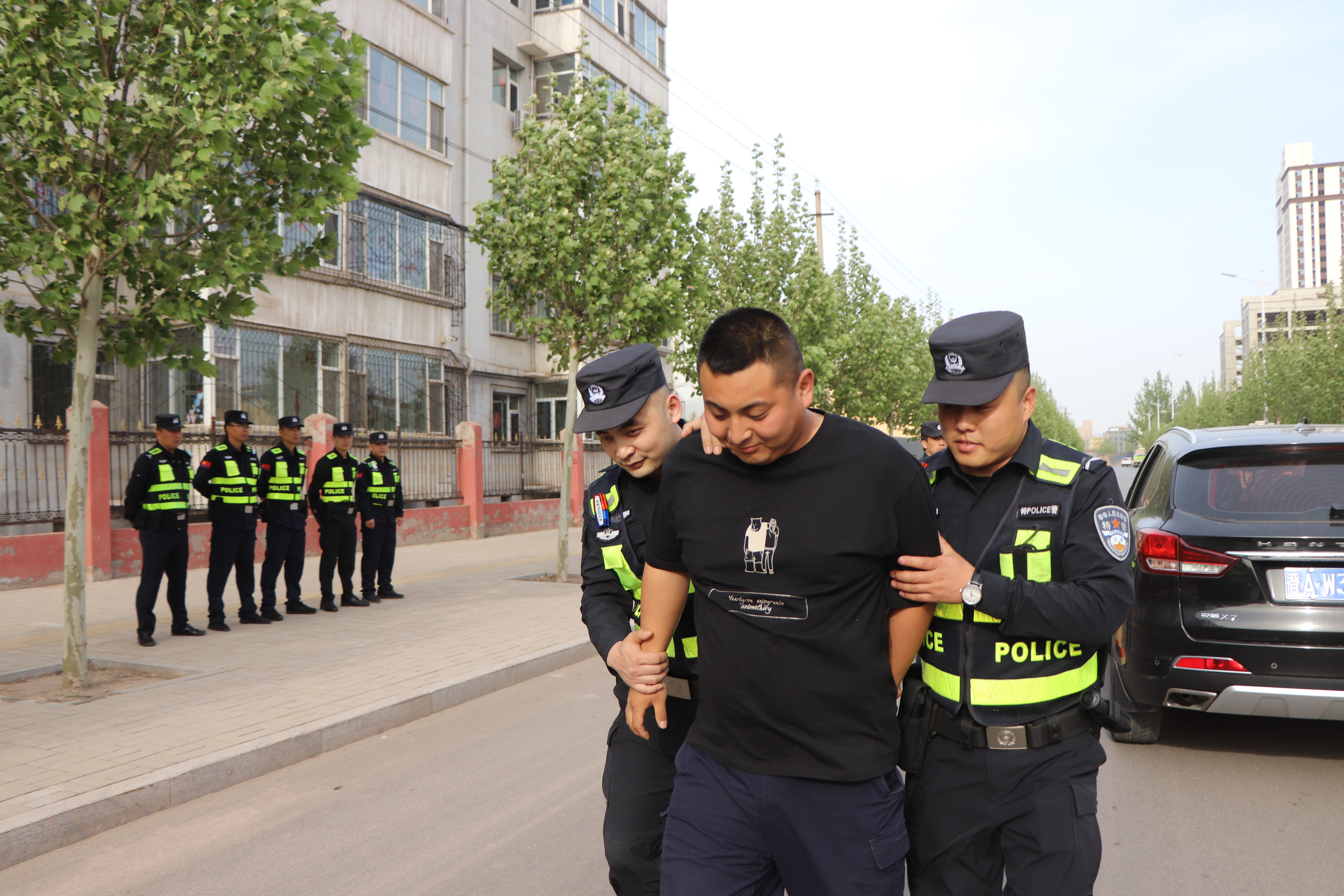 山西祁县：演练！可疑车辆携带毒品司机还有吸毒前科