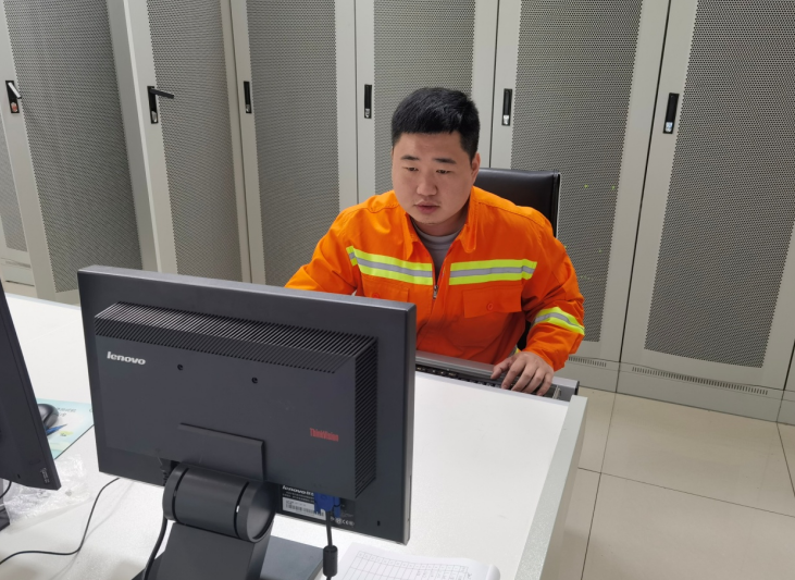 福建龙岩高速曾德焜：“高速路上筑梦青春”的身边青年榜样