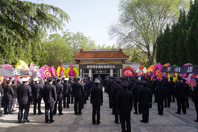 b10612df28f01f8d76adaecf00f73268.jpg b10612df28f01f8d76adaecf00f73268.jpg