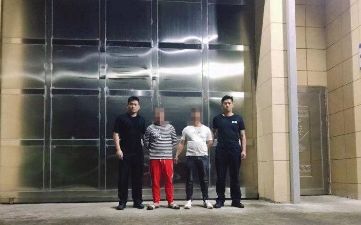 酒后无故拦车还打人 福建福安两男子被拘留