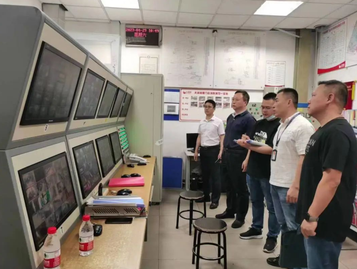 厦门应急人节日安全不放假