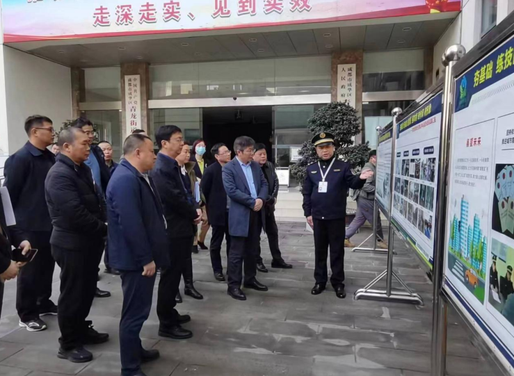 厦门市执法局坚持“四个结合”开展“正风肃纪月”活动