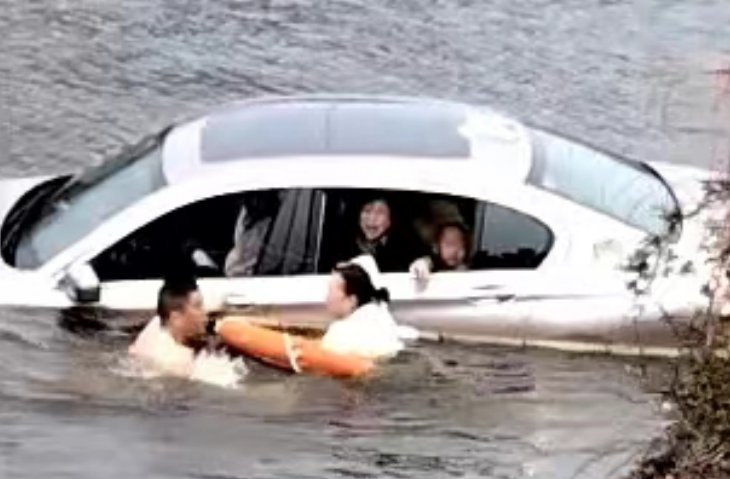 福建古田泮洋派出所民警林启旺救人于危急之中