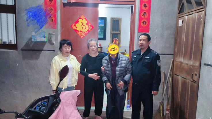 福建福安城阳派出所暖心救助两名高龄迷路老人受称赞