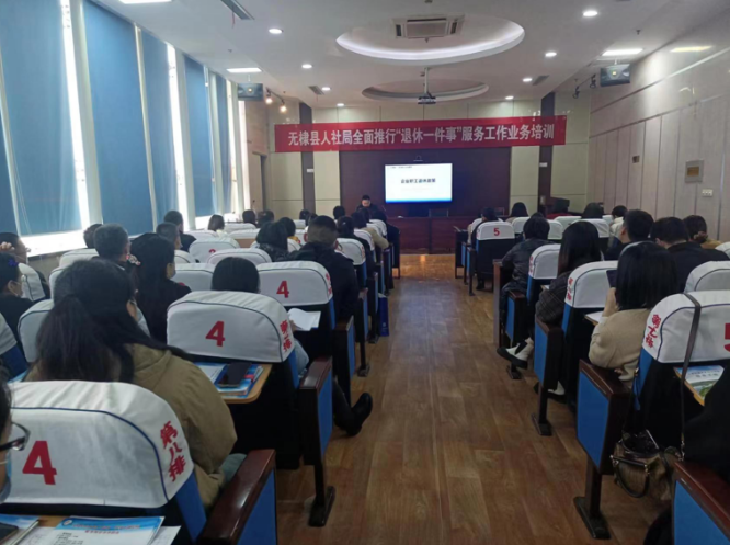 福建马尾区公安局张晓艳：温柔如水 敬业奉献筑芳华