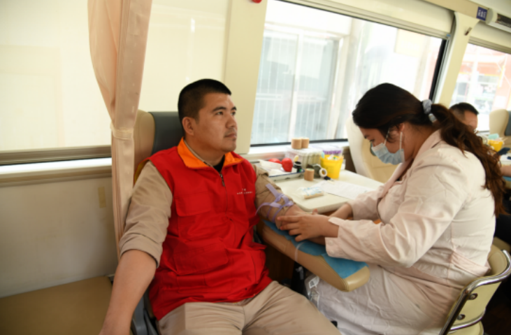 福建云霄供电：热血送暖 接力生命