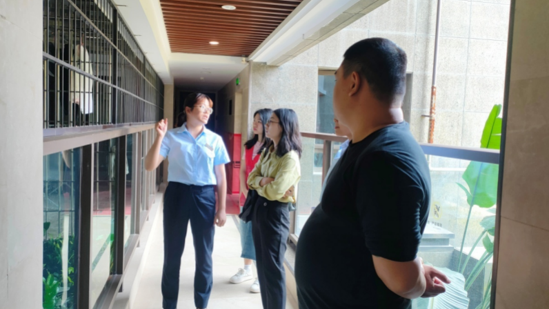 福建漳州碧湖恒大社区：调解居民“小纠纷” 促进社区“大和谐”