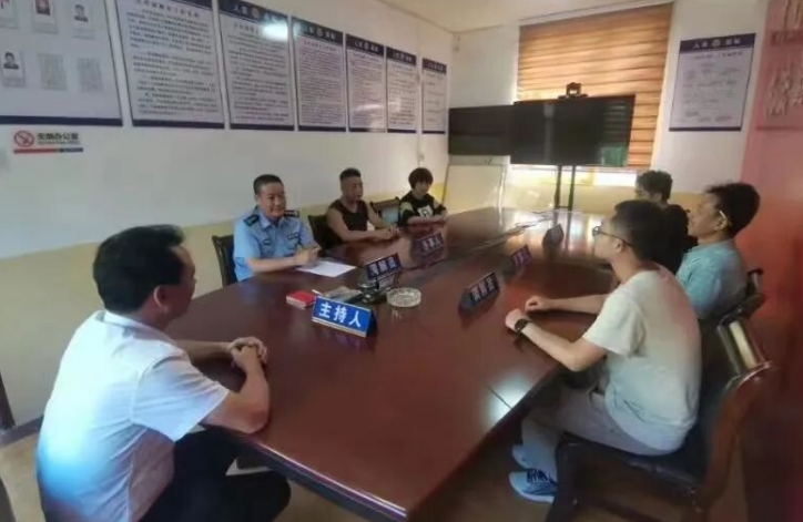 福建屏南县公安局代溪派出所北墘乡村振兴警务室全力护航乡村振兴