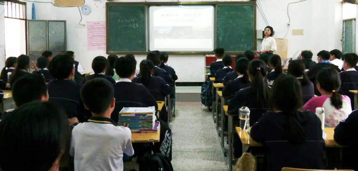 福建漳浦：漳州市优秀团干陈艺娟