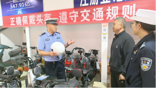 山西和顺公安：把好出行第一关  “一盔一带”源头抓