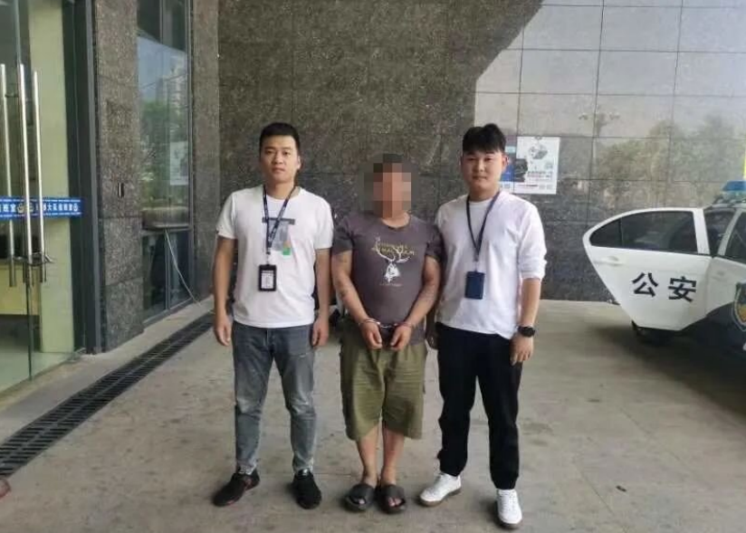 车内3万多元现金财物被盗 福建福安城北派出所迅速破案获锦旗