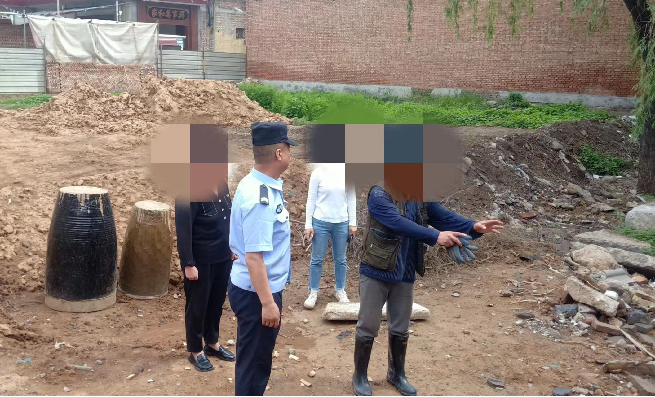 山西介休公安城关所：邻里琐事引纠纷  倾情调解暖民心